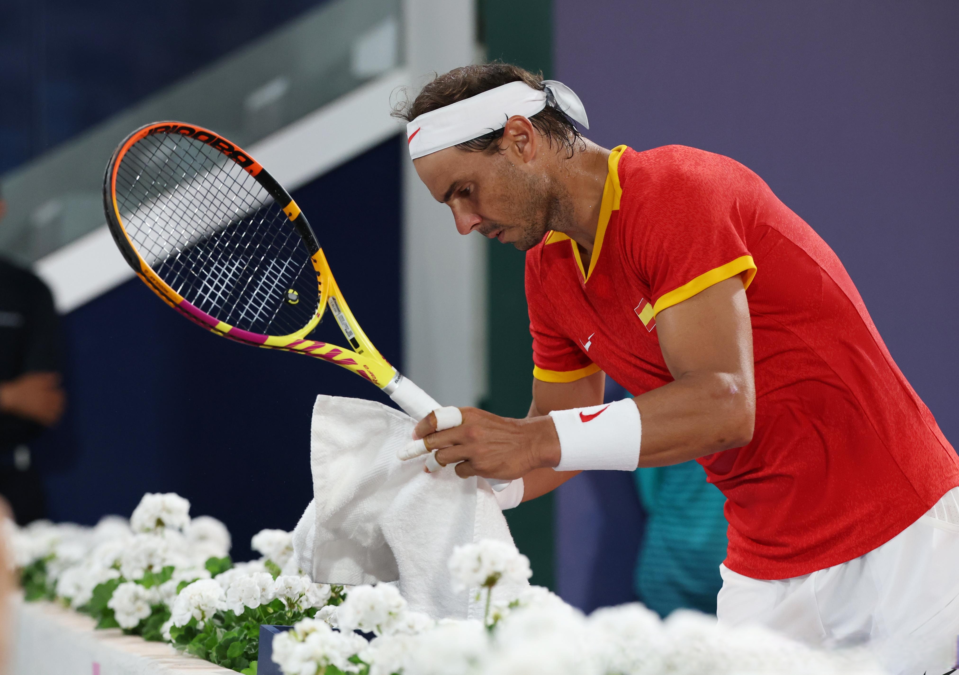 九游APP-纳达尔重返赛场，夺冠首场状态出色，巴黎圣日耳曼观众沸腾！赢得满堂喝彩的简单介绍-九游APP